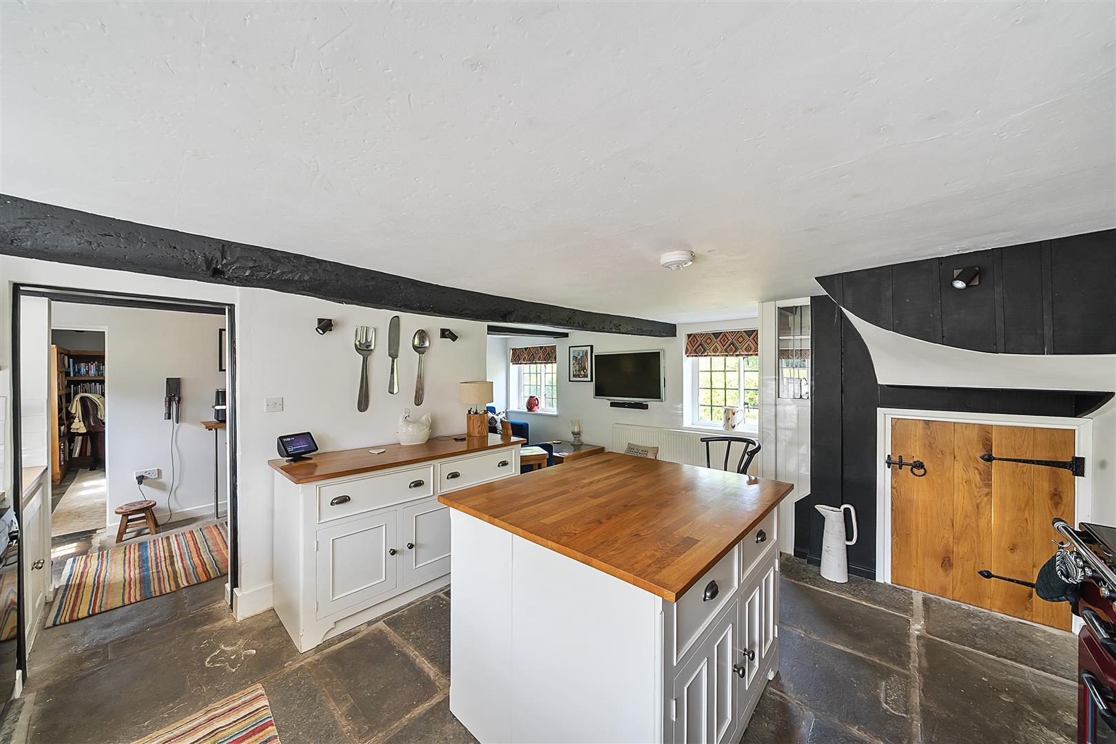Property Image 26ceb371-d79e-4fe7-956e-48bb9c89a639