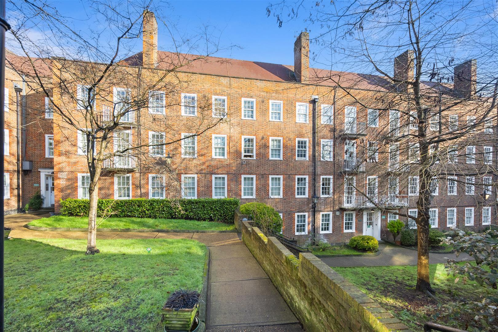 Property Image 26f025b3-c034-40e8-9c01-b17855ec8bd3