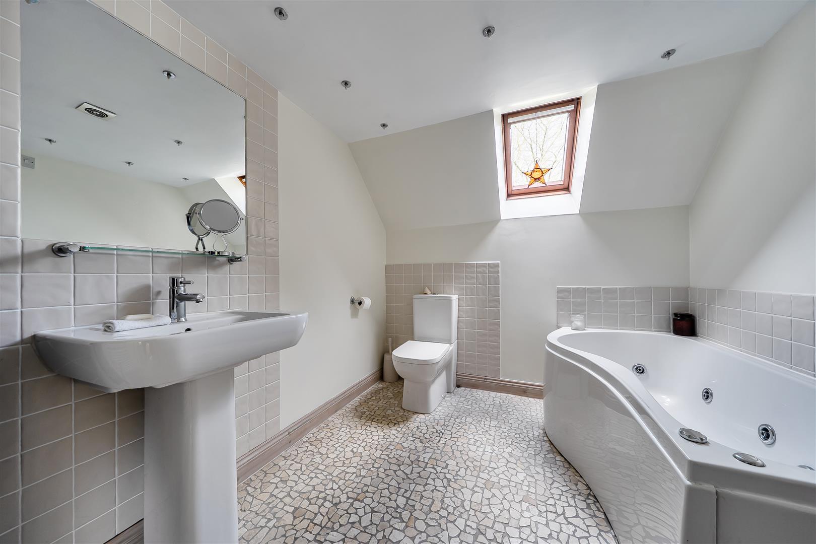 Property Image 26f10003-e447-4415-9cd6-f1ece84858a4