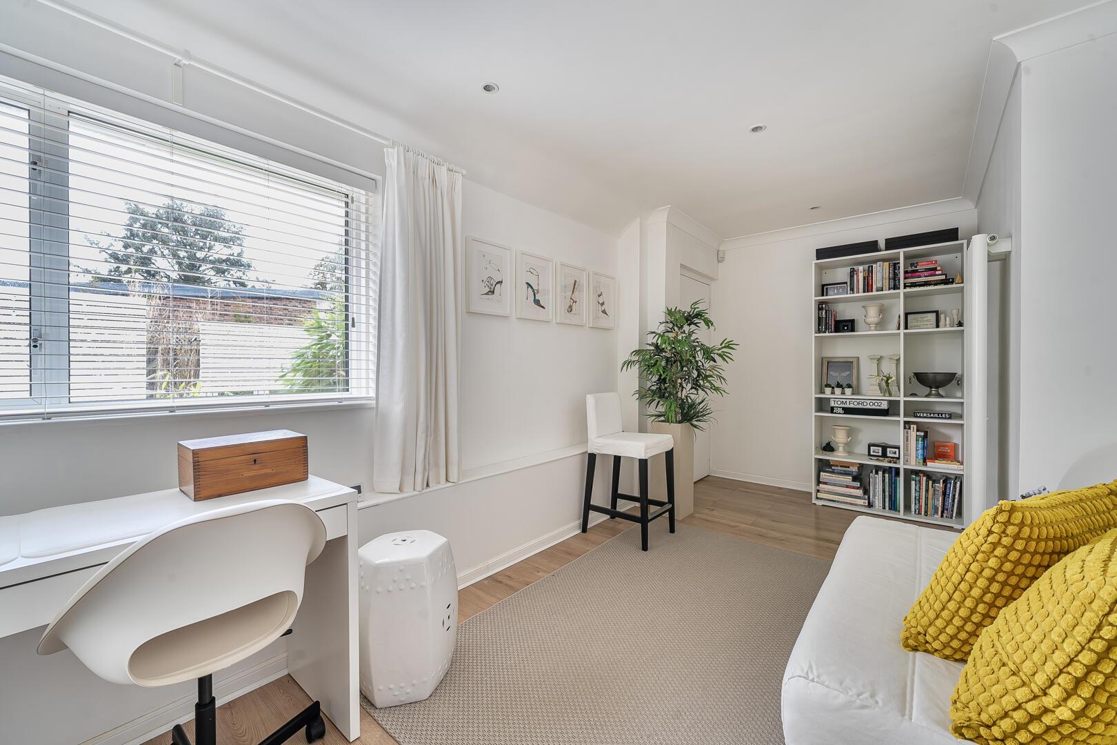 Property Image 26f43134-c2de-441f-8132-ec53553b57e3