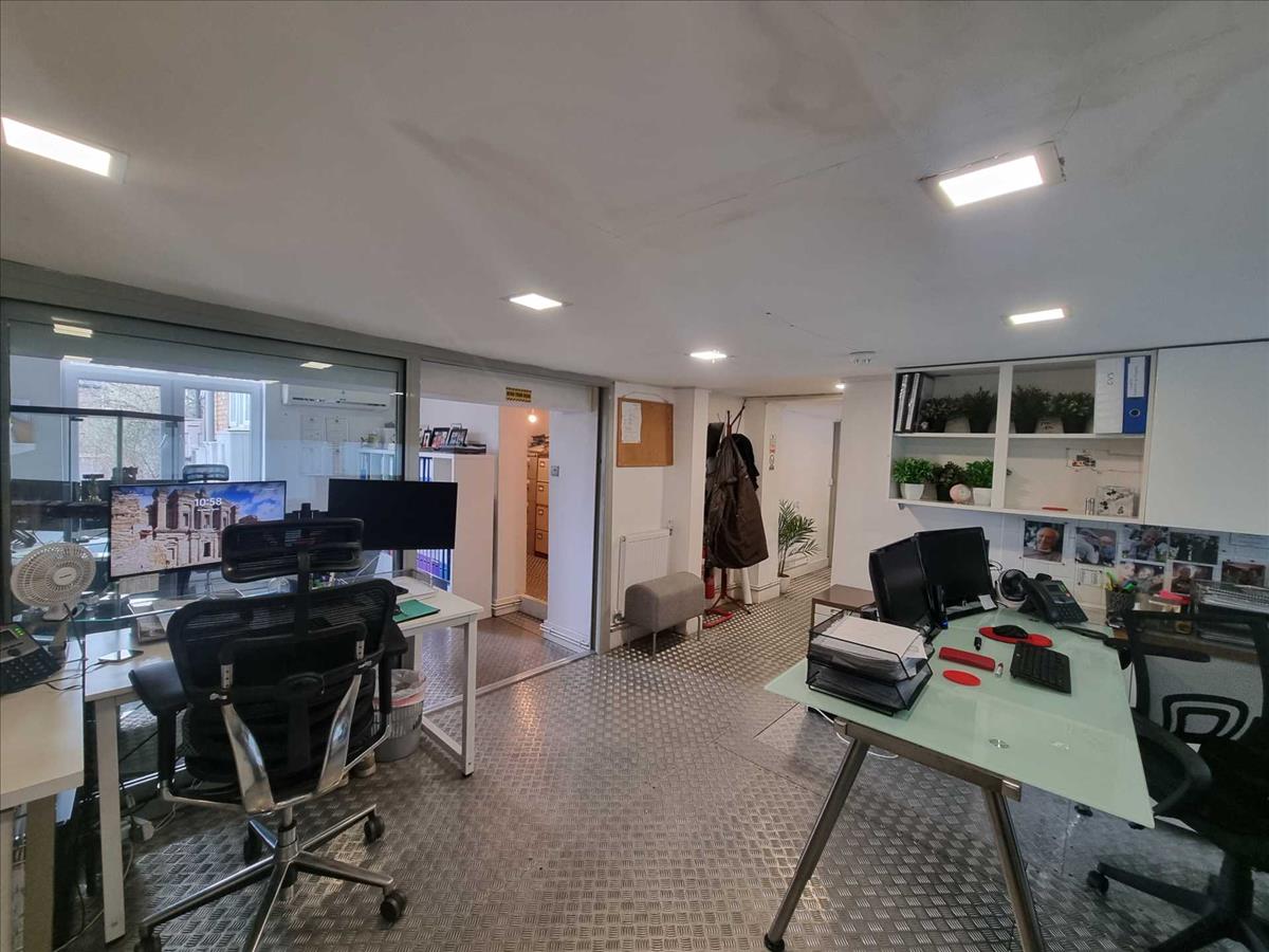 Property Image 26f7673e-69c3-4024-ac8c-769848d2db62