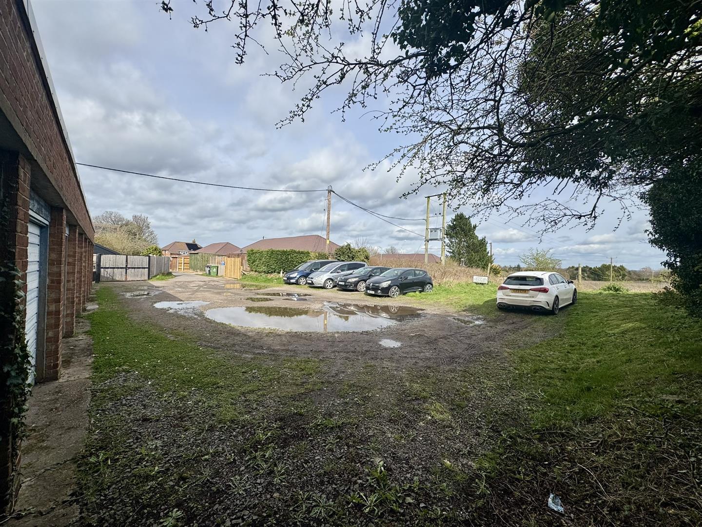 Property Image 26f79115-ba9c-47ba-8c6e-0788258961da