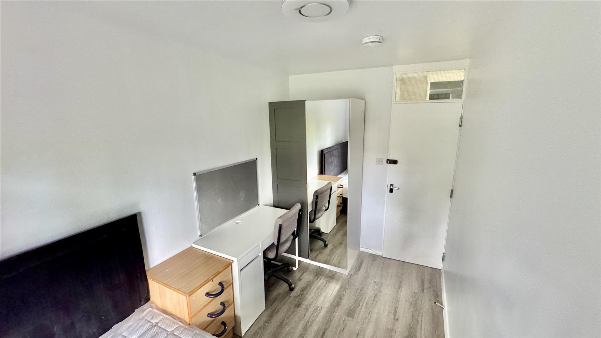Property Image 270974ad-c14f-4c5b-bd1e-cc43a2f09c52