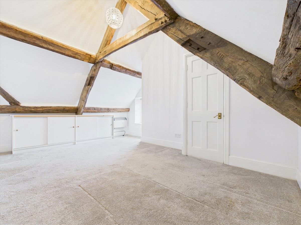 Property Image 270dfee8-223b-47af-9684-1cfc664ff517