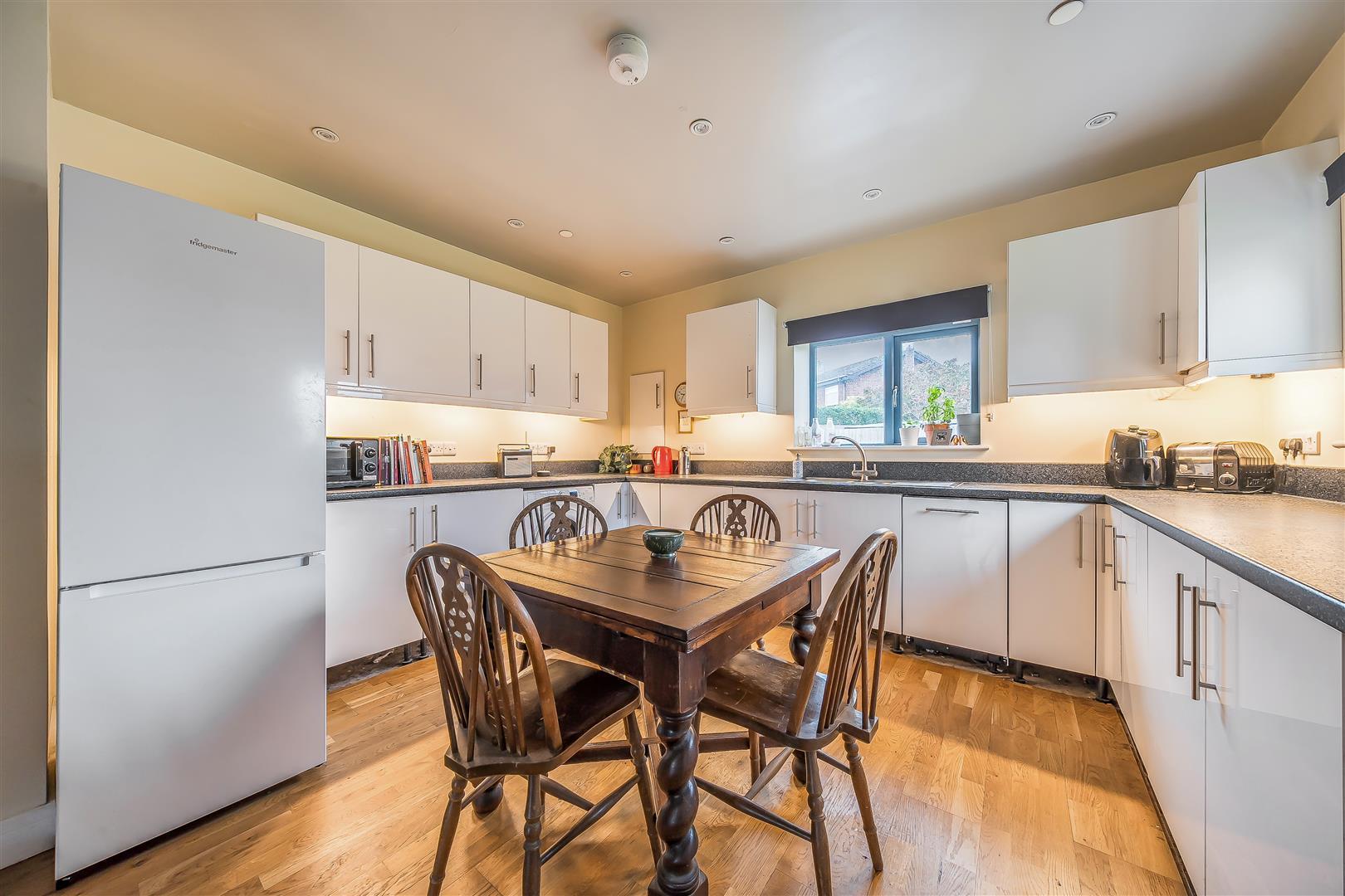 Property Image 271a6471-b842-4216-b37a-8f8c0d84a0ab