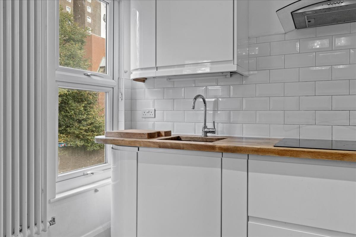 Property Image 271e39fc-3274-4cb4-b572-1093d1446aea