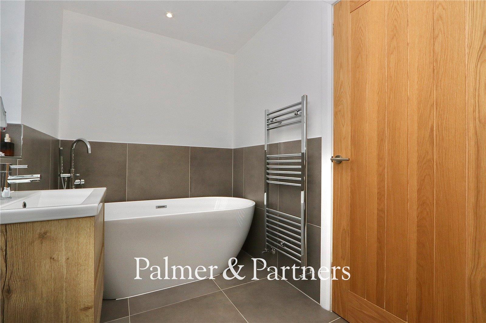 Property Image 271e8be6-b75b-419d-b5f6-7058ce0c4805