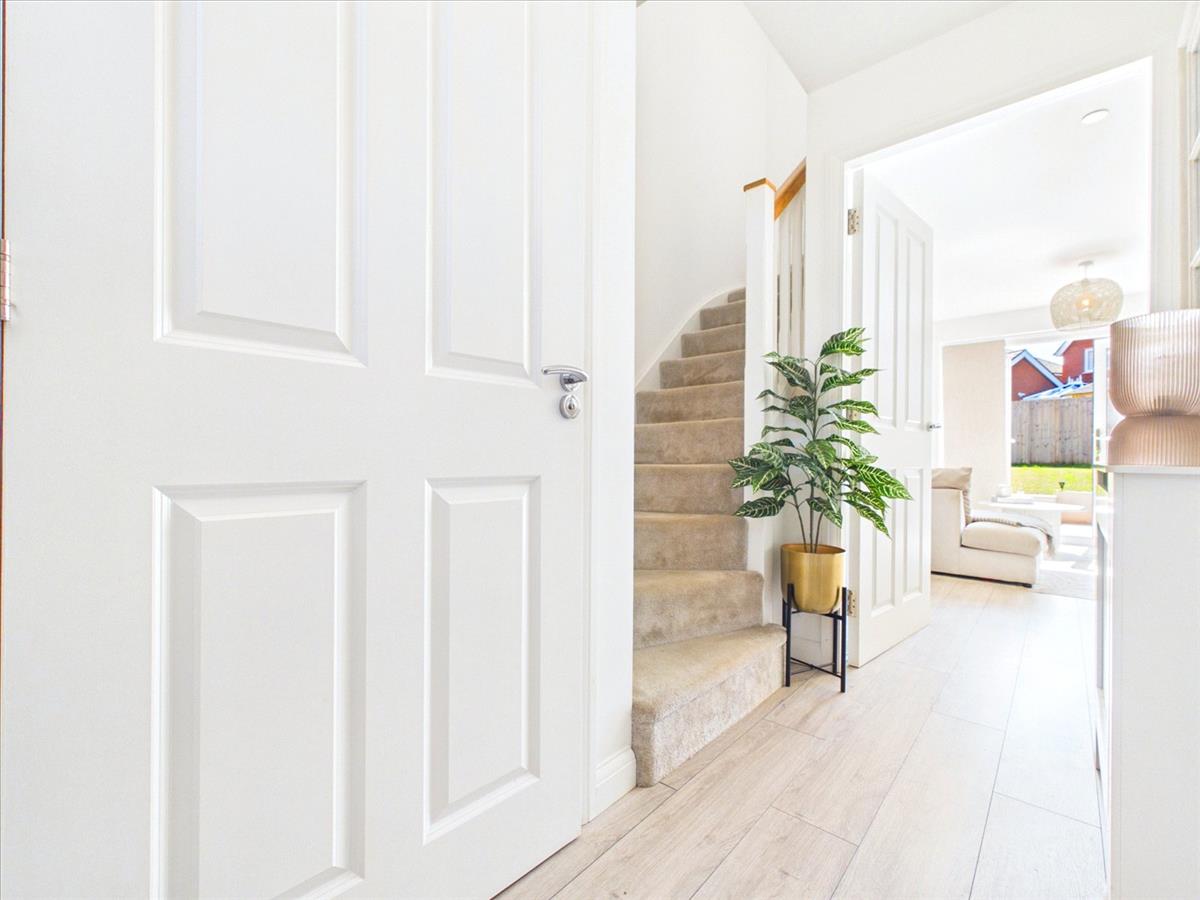 Property Image 271f7291-f6ea-4e80-a72d-18d2e3326601