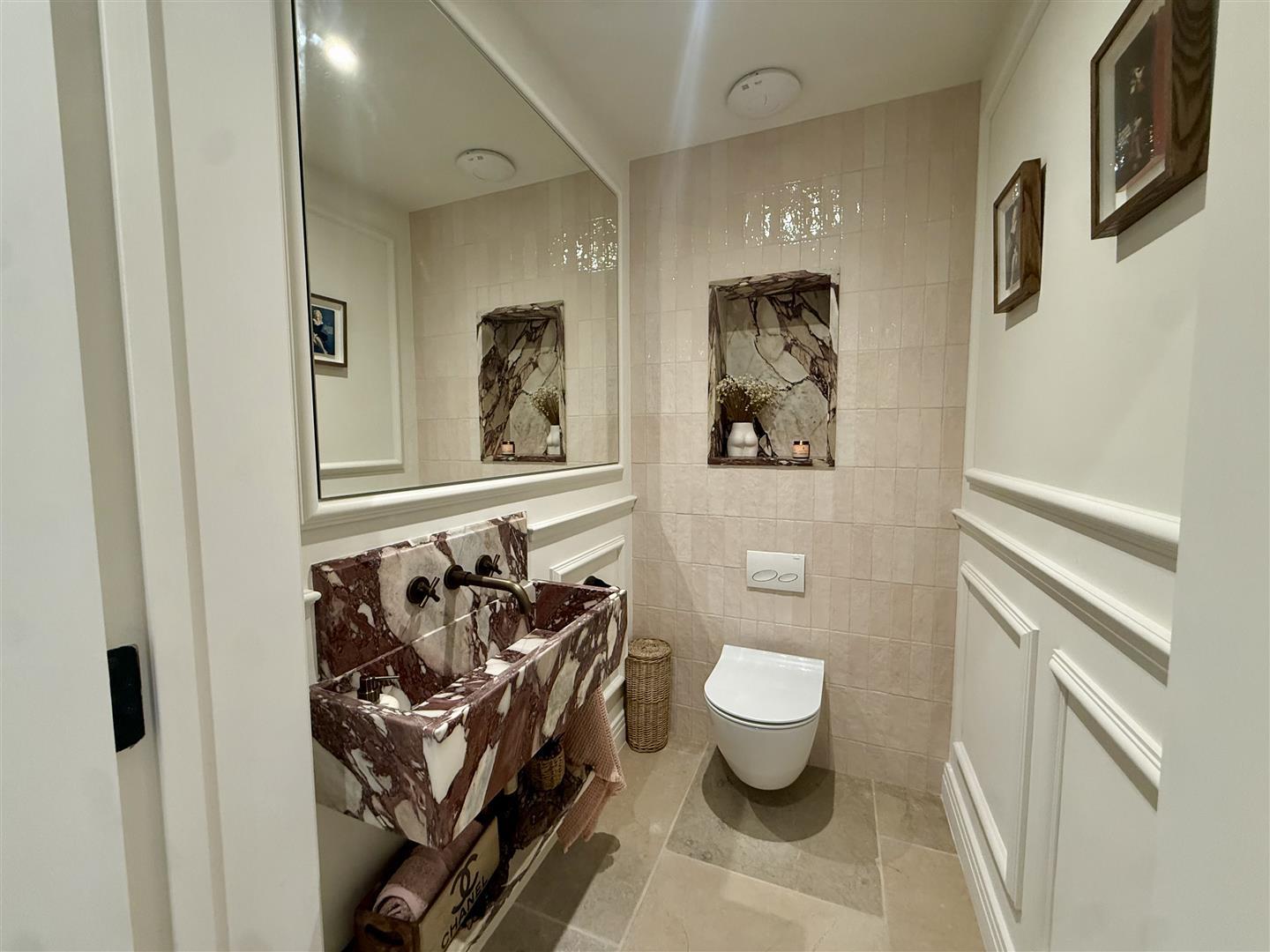 Property Image 2720da8f-8859-41cd-a27f-d23ae8ac2eb4