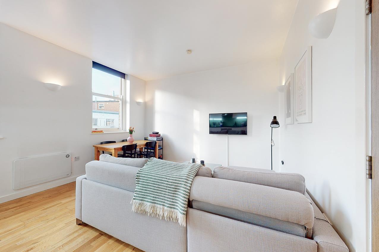 Property Image 2726c00e-dd9b-4583-b2eb-21c4615e2f11
