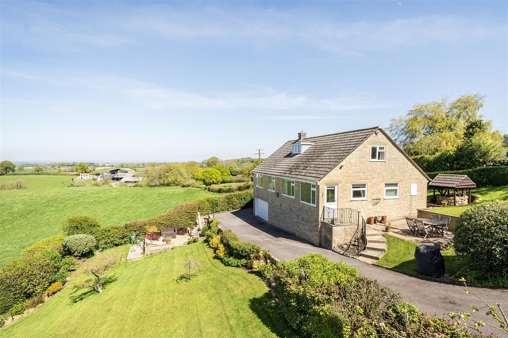 Property Image 27377630-f87d-4310-aeb9-48f53d66231d