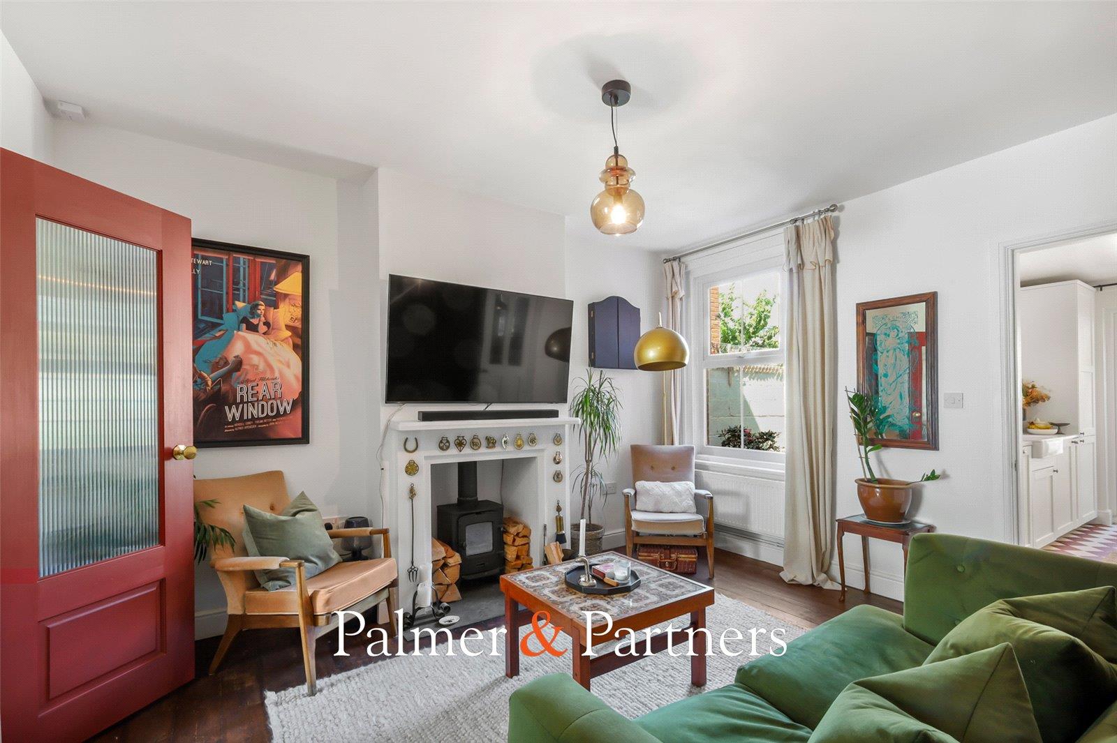 Property Image 273b70de-091c-40c4-9a18-dd0d37a40155