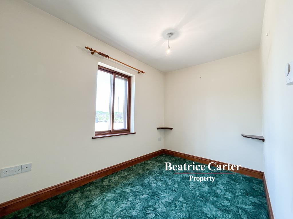 Property Image 273f2f1d-08e7-4da9-bfb8-ac6f088383b8