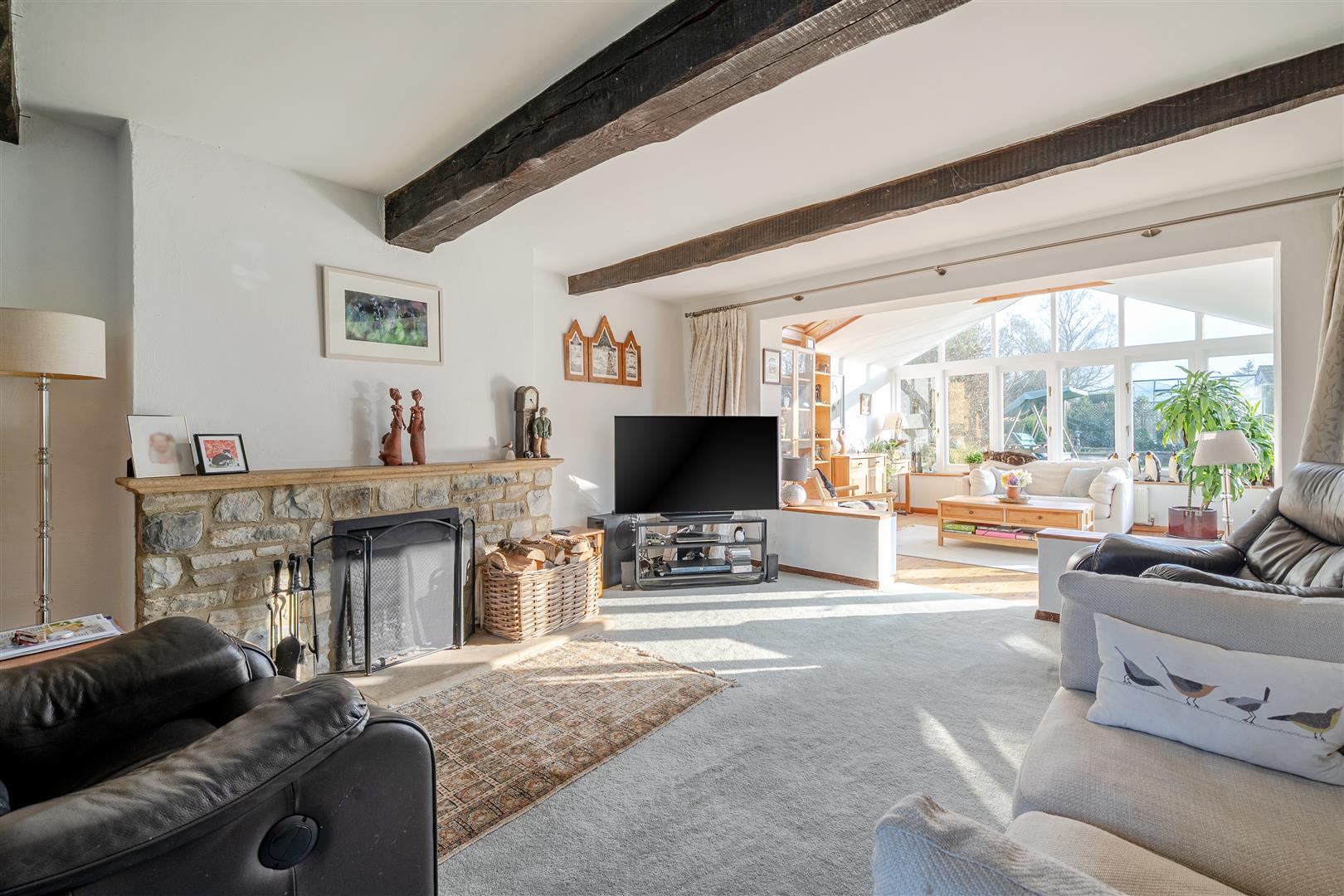 Property Image 2745d29e-8744-4e13-83b1-575effe9ccbb