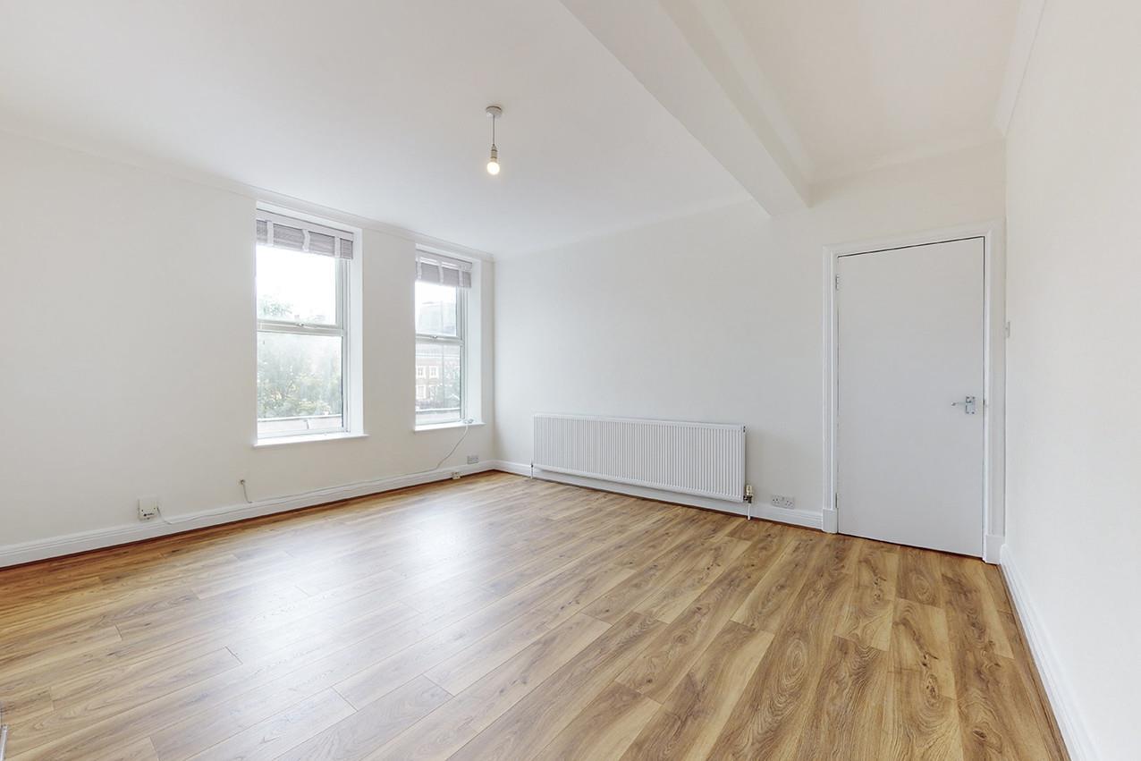 Property Image 274c731d-827d-48c3-8c4a-c3cbc13731a0