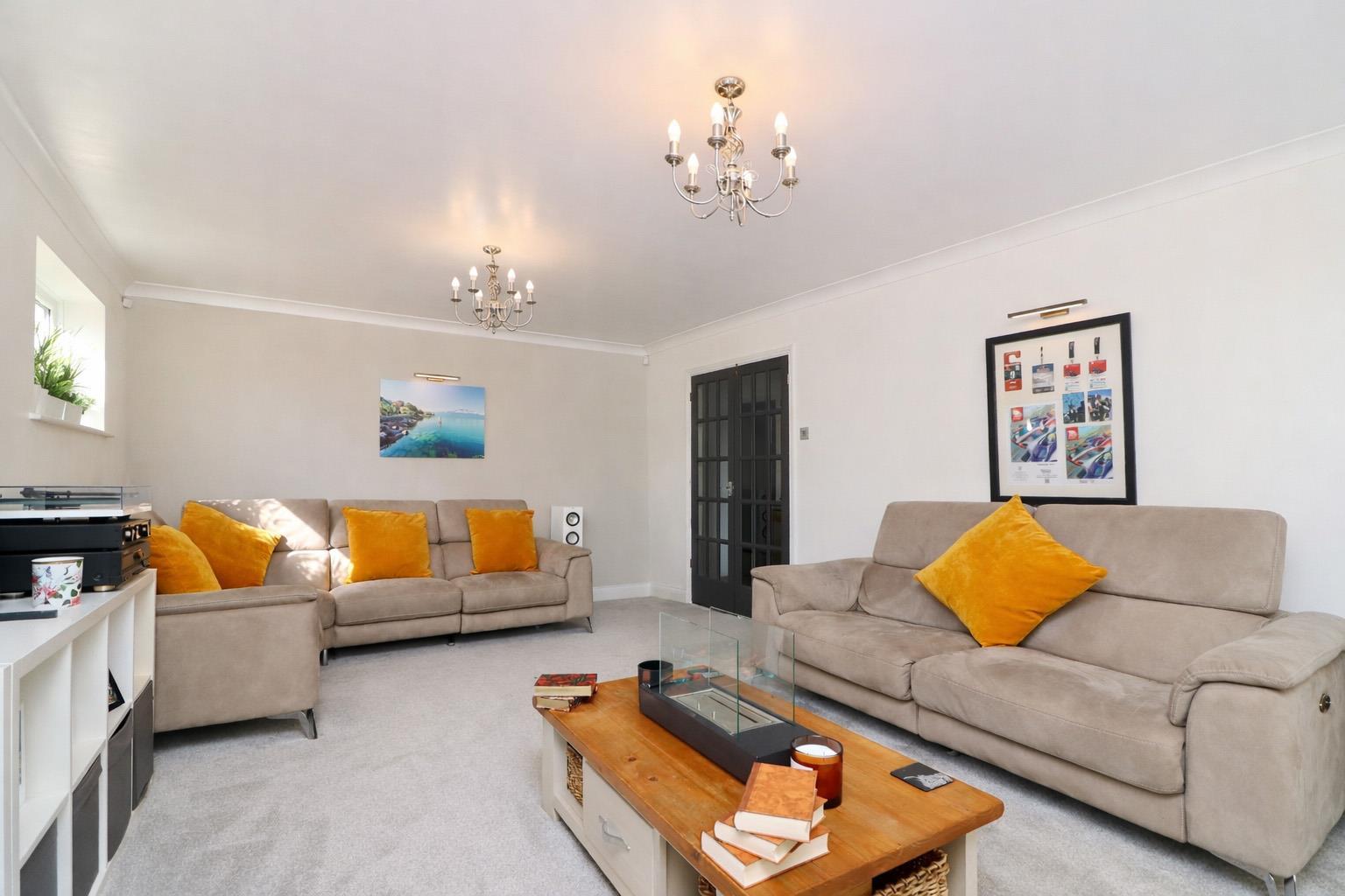 Property Image 2750f0bf-ab3f-42ce-93f8-bcb70666393f