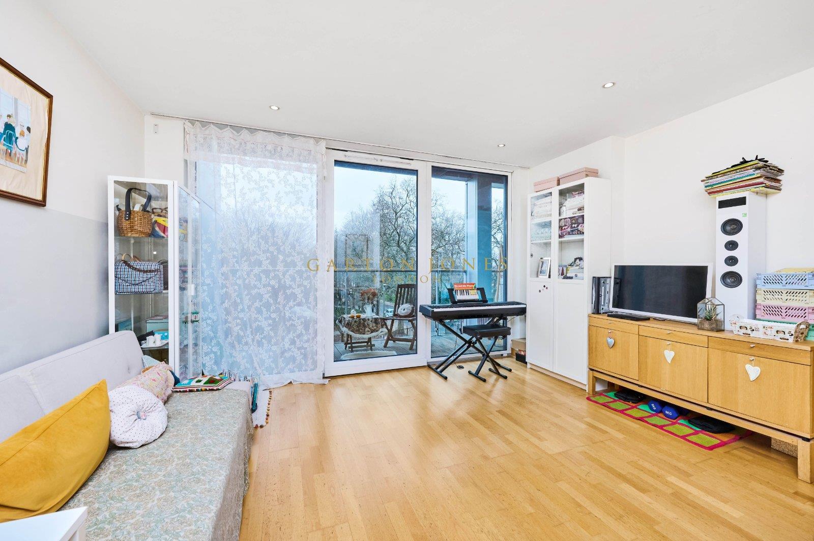 Property Image 275da20c-9a76-4f1c-a933-51ab5abb2a8e