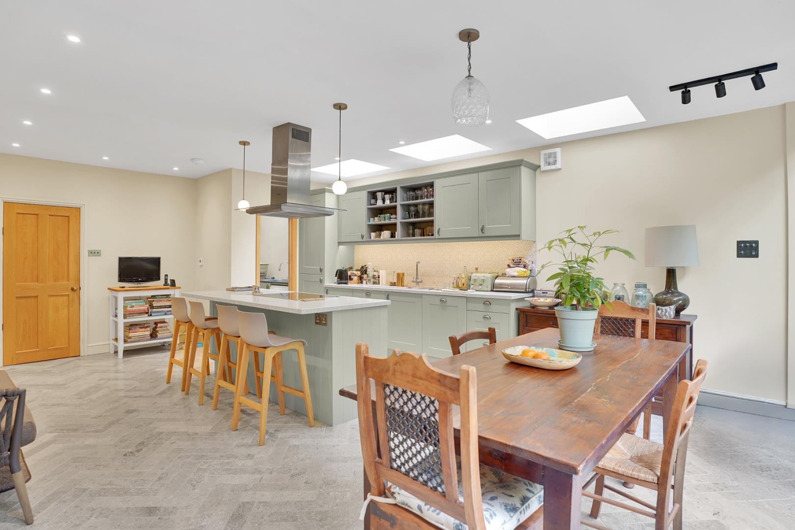 Property Image 276049d5-b488-402f-bf3c-379da7e6551e