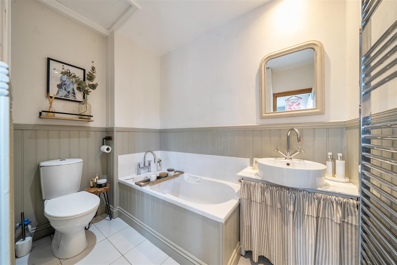 Property Image 27662f7e-9683-40ed-af65-5373856ce614