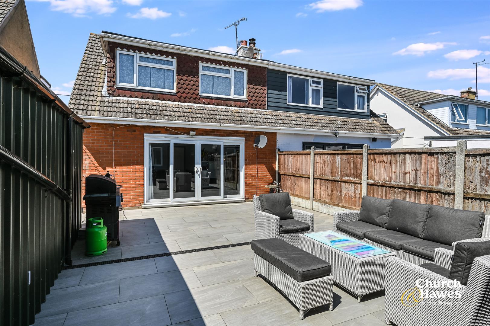 Property Image 27756306-df32-4222-80d3-1a3634c801cc