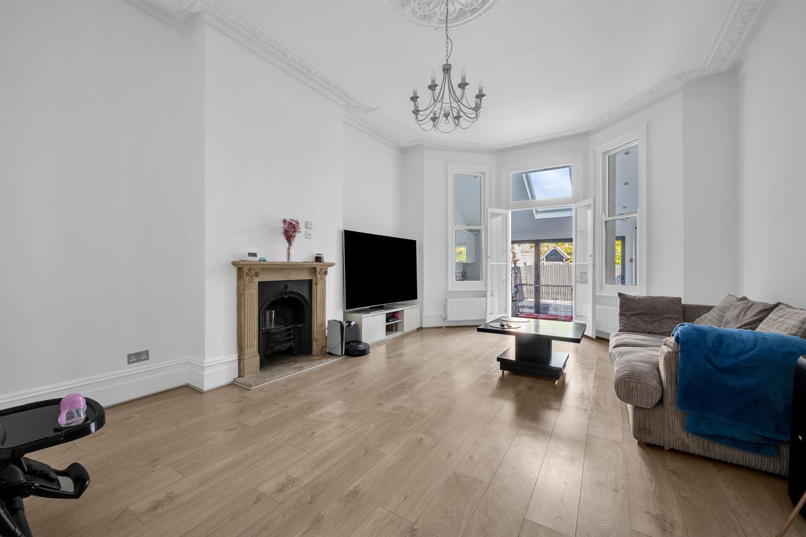 Property Image 277de9ef-de87-41ce-83d2-554bc2aba822