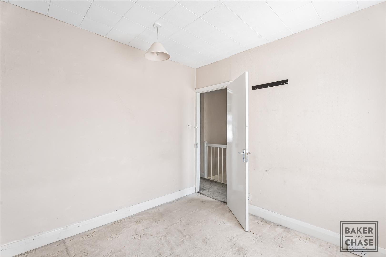 Property Image 2782802f-b6e4-45cc-8c29-3cb555bd2701