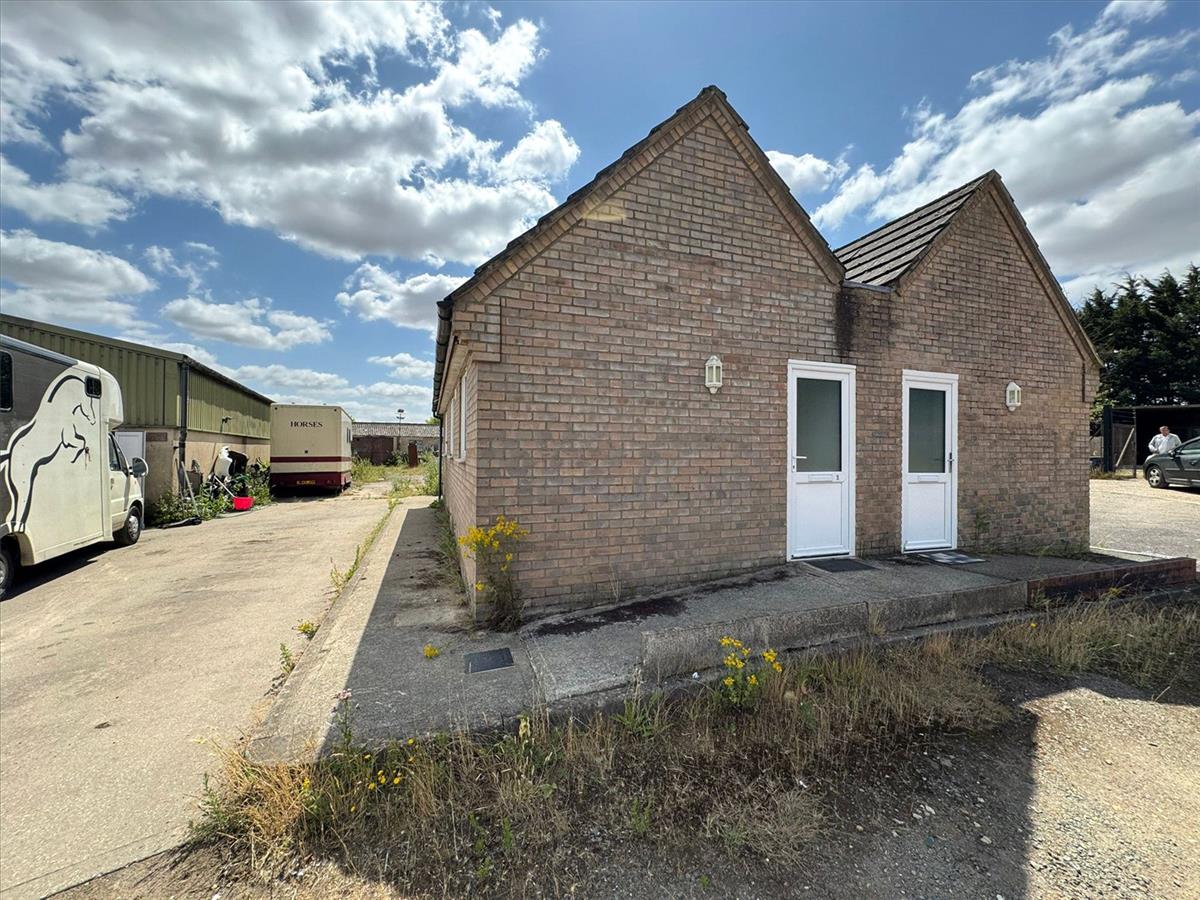 Property Image 27894b2a-28c7-4db1-855d-d22b8571f051