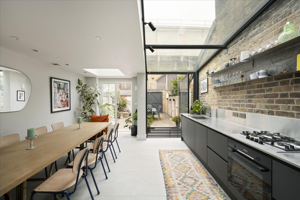 Property Image 278f010a-6dfe-4259-840c-ba760b01e020