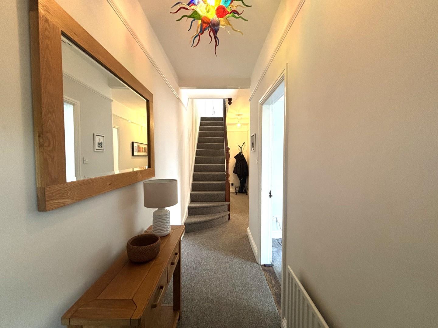 Property Image 27901757-ca0a-44d0-9d4e-bf4ed1fc82da