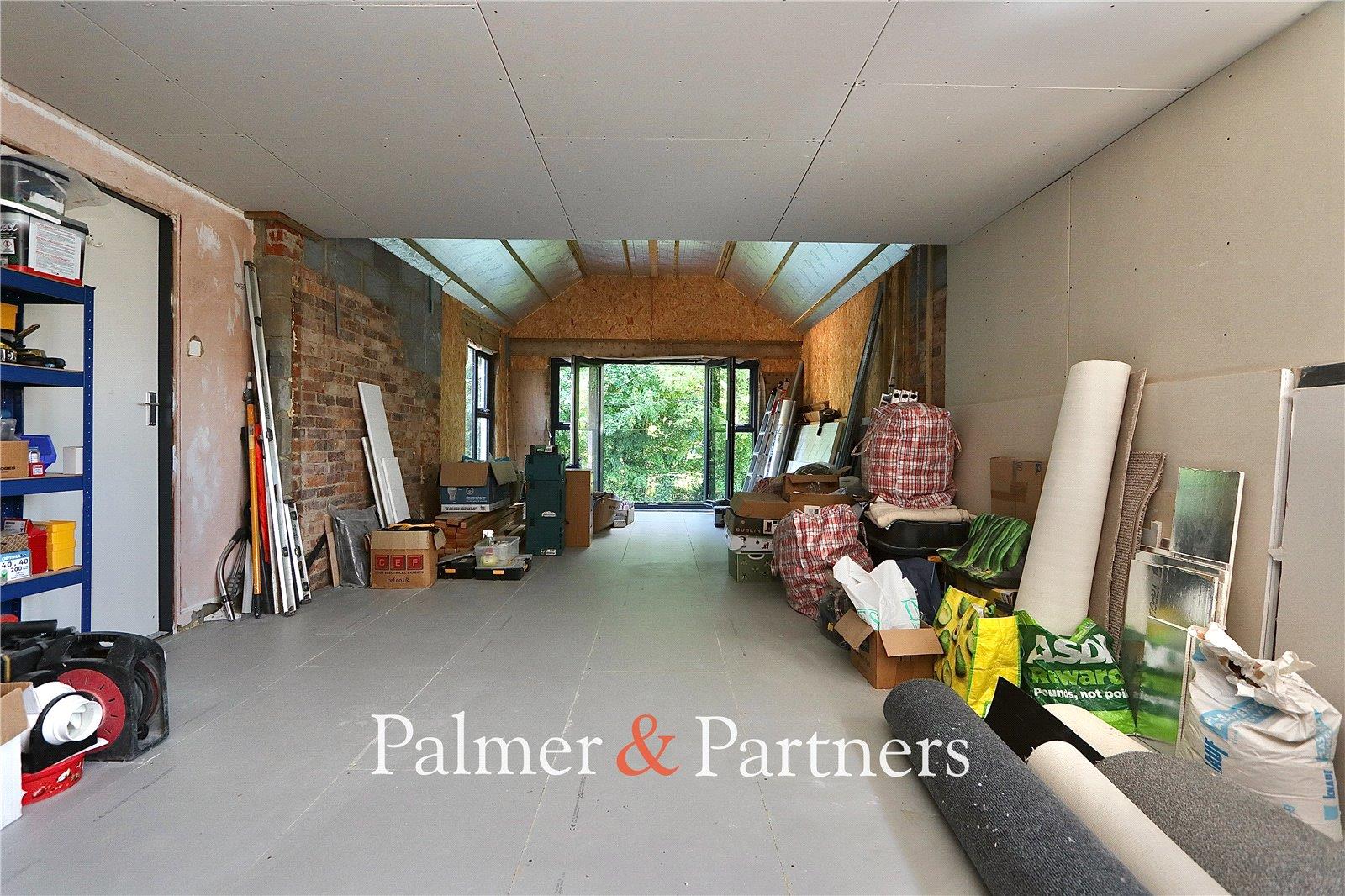 Property Image 27976bc7-2c1f-4f74-a3c1-5b85cba76f4b