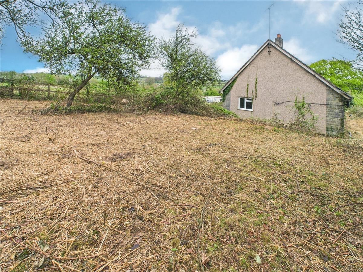 Property Image 27992e48-d56b-4638-aa13-21685b4f46db