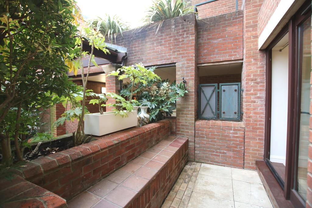 Property Image 2799d047-8627-4ae4-84eb-34a4ed31f405