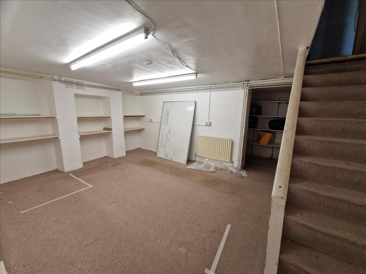 Property Image 27a417de-aaca-4d8e-80c2-e46d8bbcf393