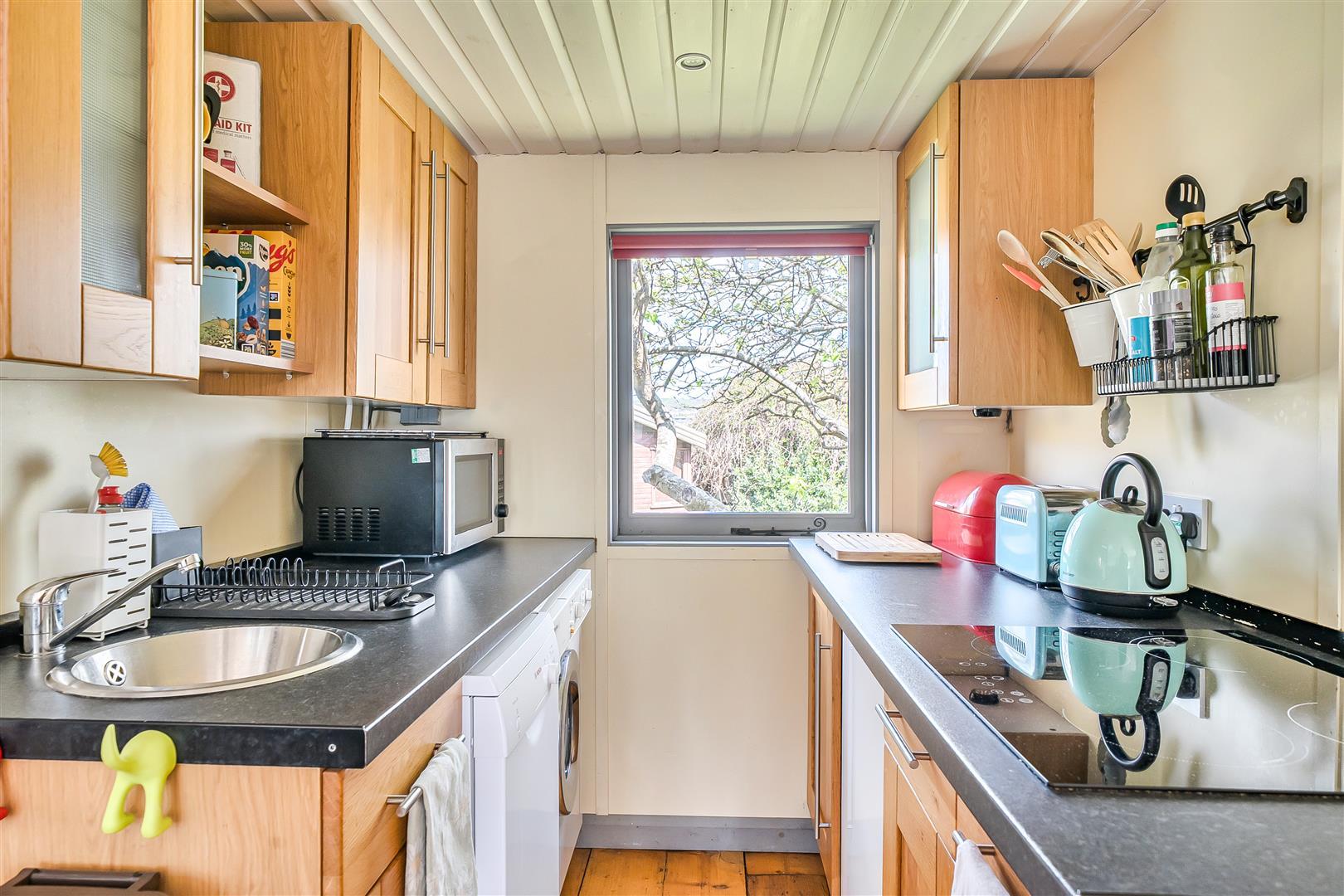 Property Image 27b67f75-7e3a-42d9-acb3-09af60cde61b