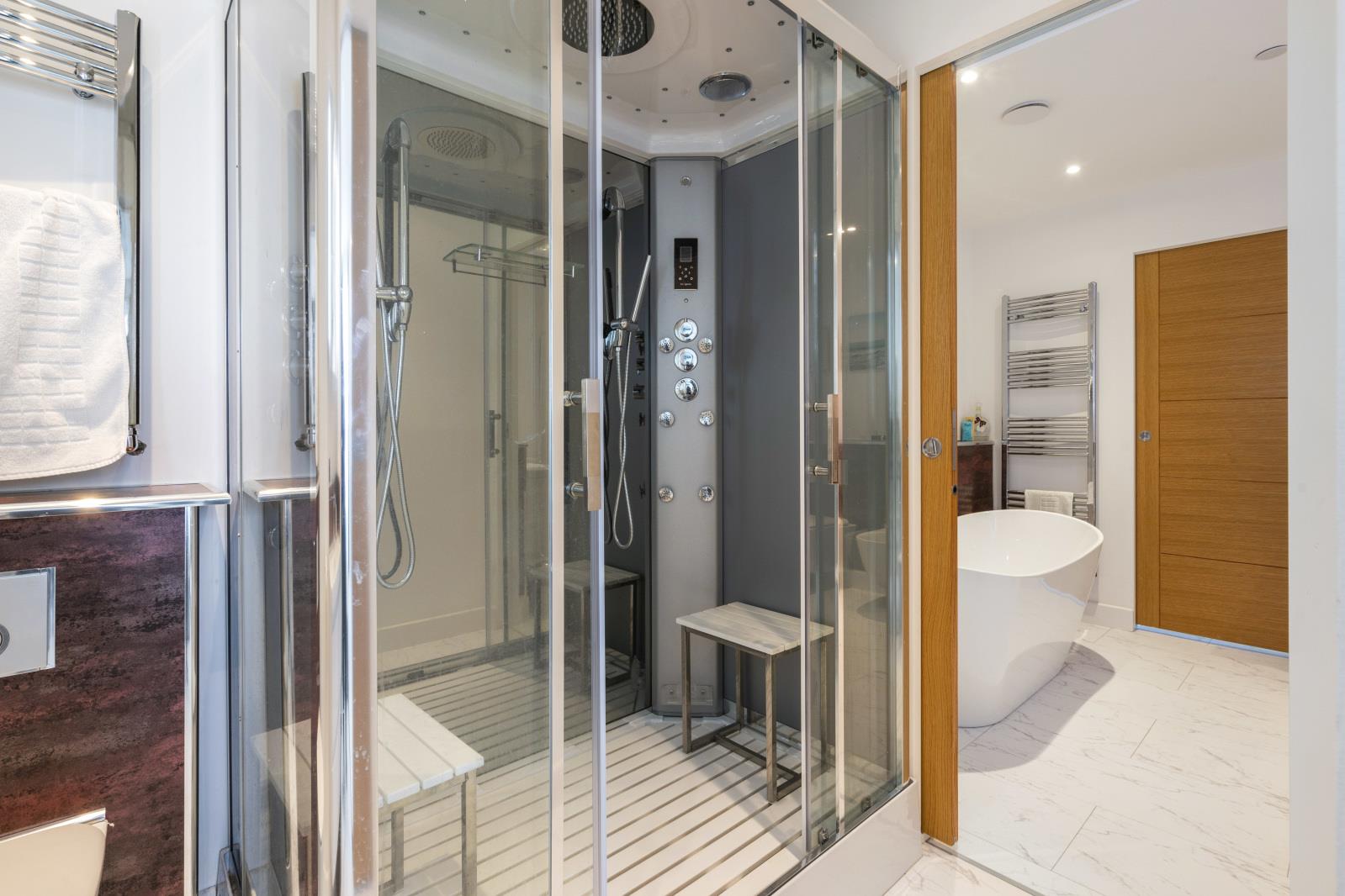 Property Image 27b6e355-4430-4f48-9427-679169486ef9