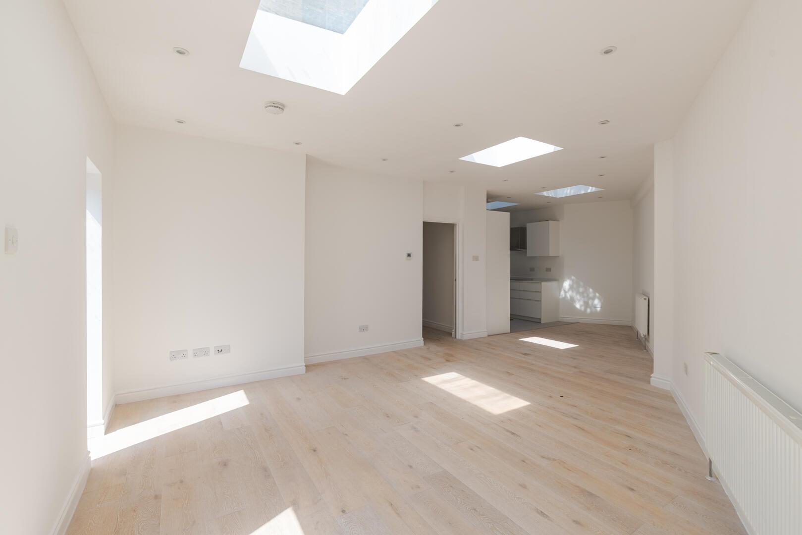 Property Image 27c7c359-5fed-428f-b9d8-6418a9864478