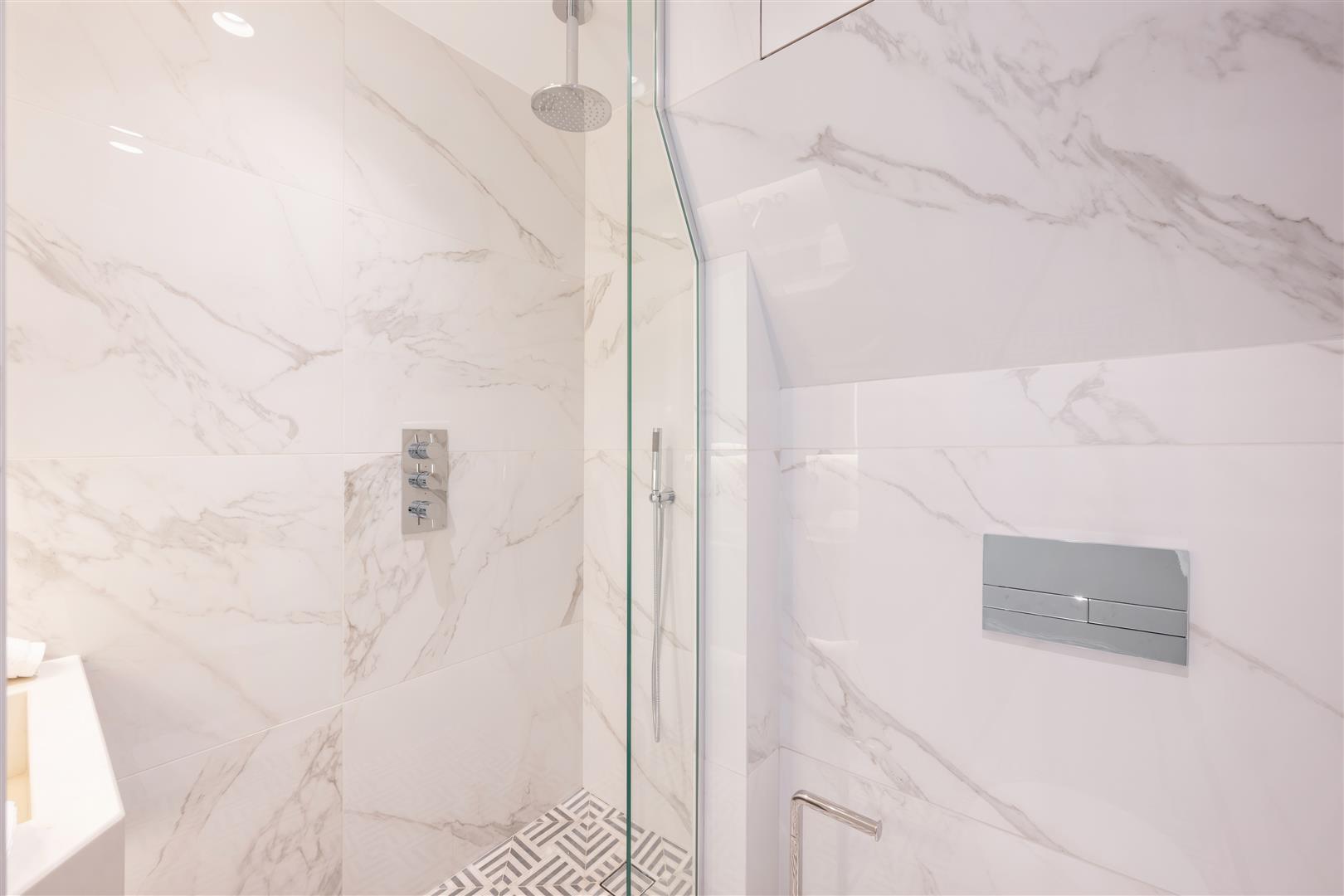 Property Image 27cde461-ba49-4bab-9020-2885328f84c3
