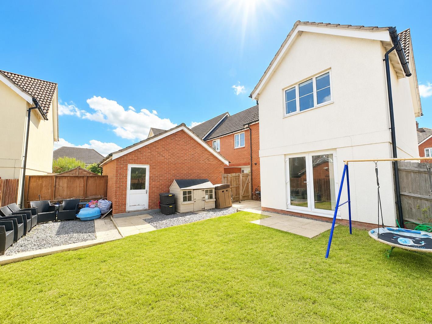 Property Image 27d52965-86c9-45b1-b09e-f7c02a09dbcb