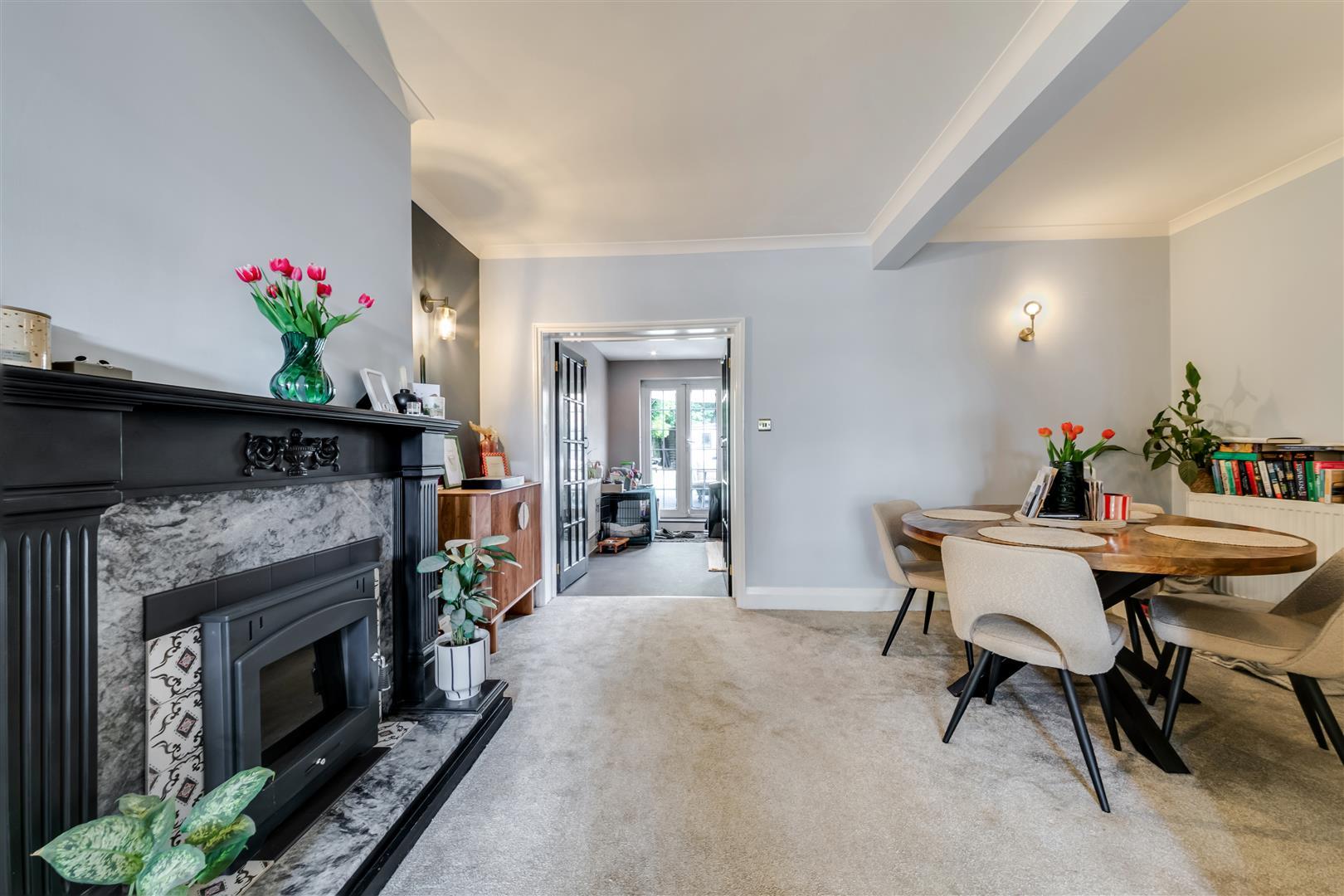 Property Image 27d6e8b5-43f8-475b-aedd-e9b9f44ea023