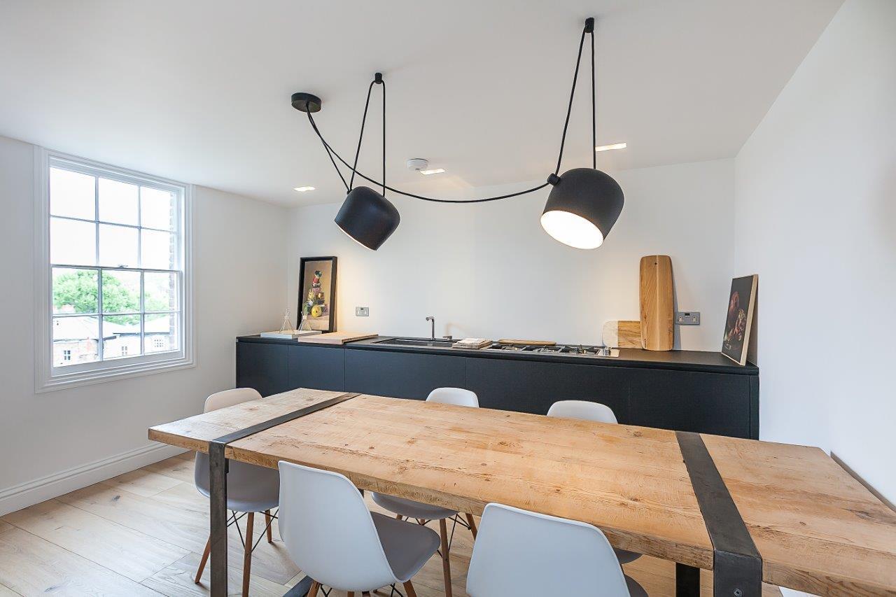 Property Image 27dc8b1f-27a9-4d3f-9d97-34dae2872f90