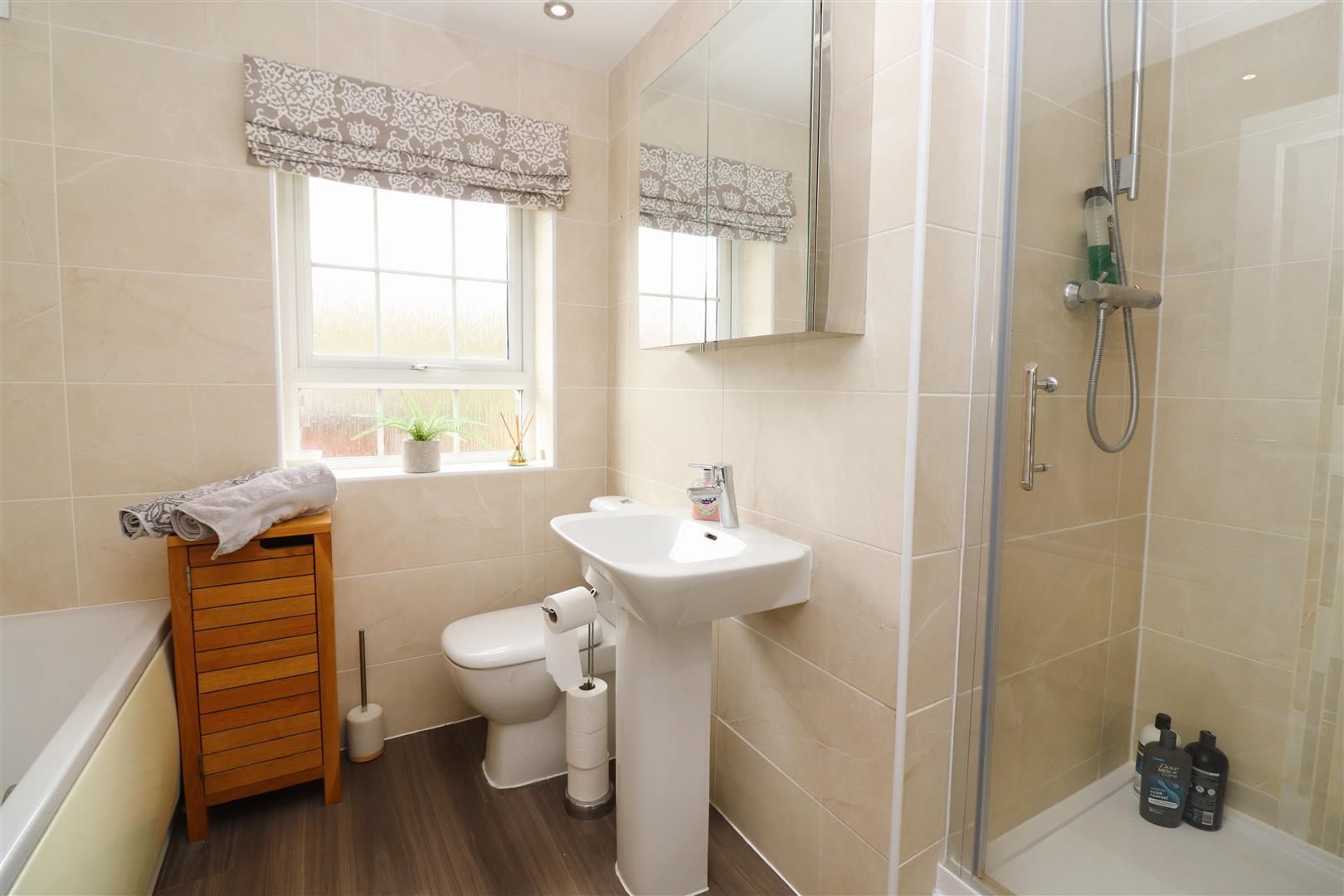 Property Image 27dda8f4-126b-4cae-b54e-eb86d166d2bf
