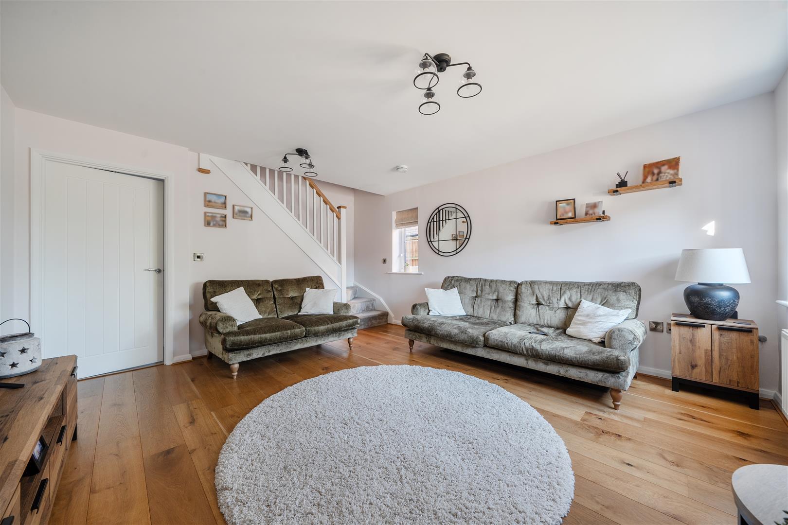 Property Image 27e2b973-e17e-44f7-b795-c96f3495dd2f
