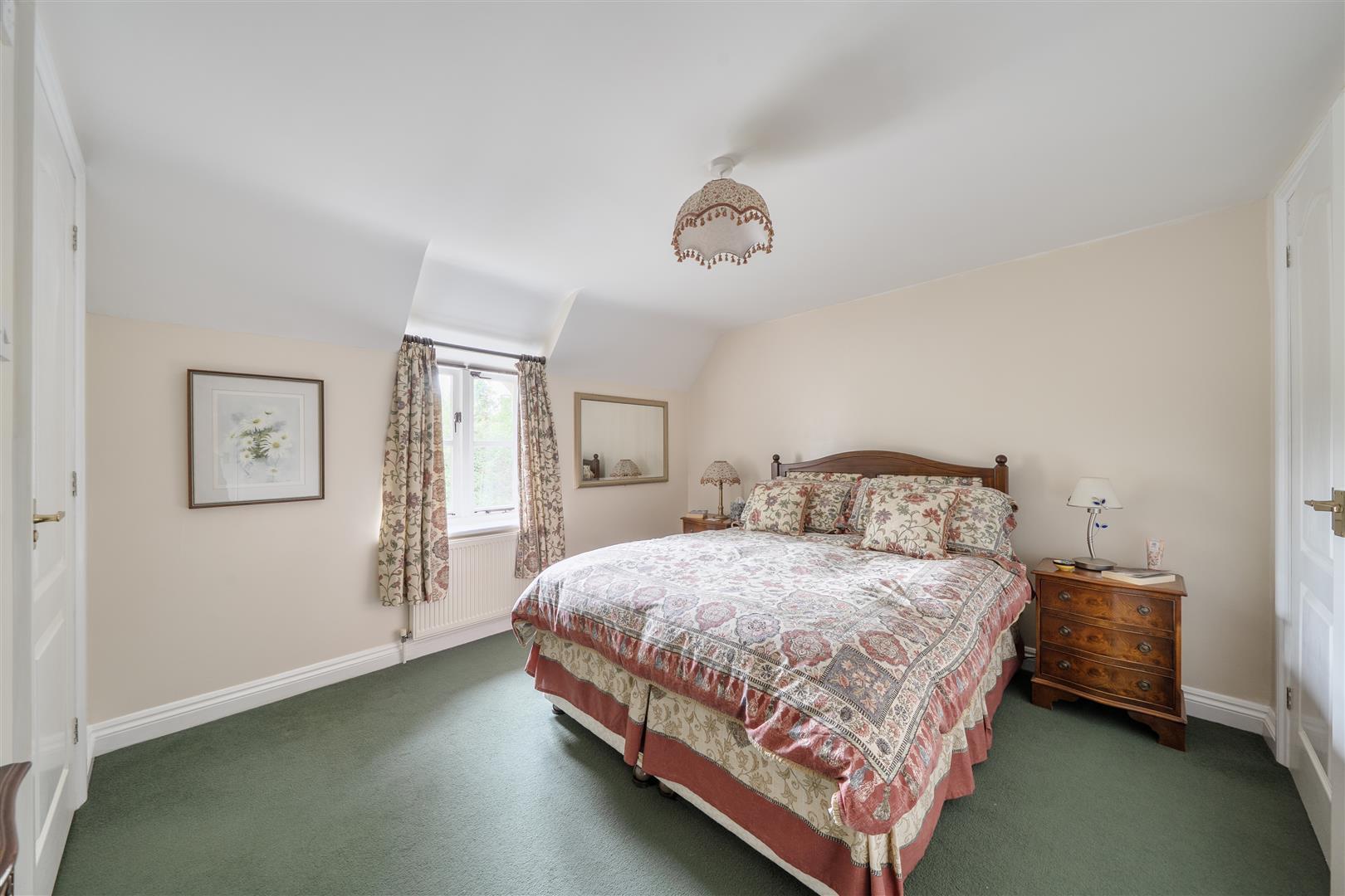 Property Image 27e6fe05-2c2c-4a66-9d15-727f20cde5c6