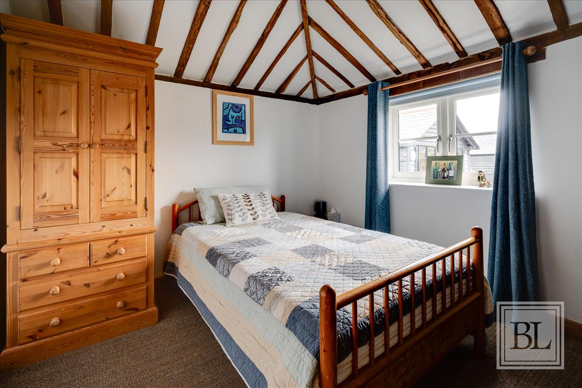Property Image 27ef398c-0fdd-4a5e-8a8e-31d37c571569