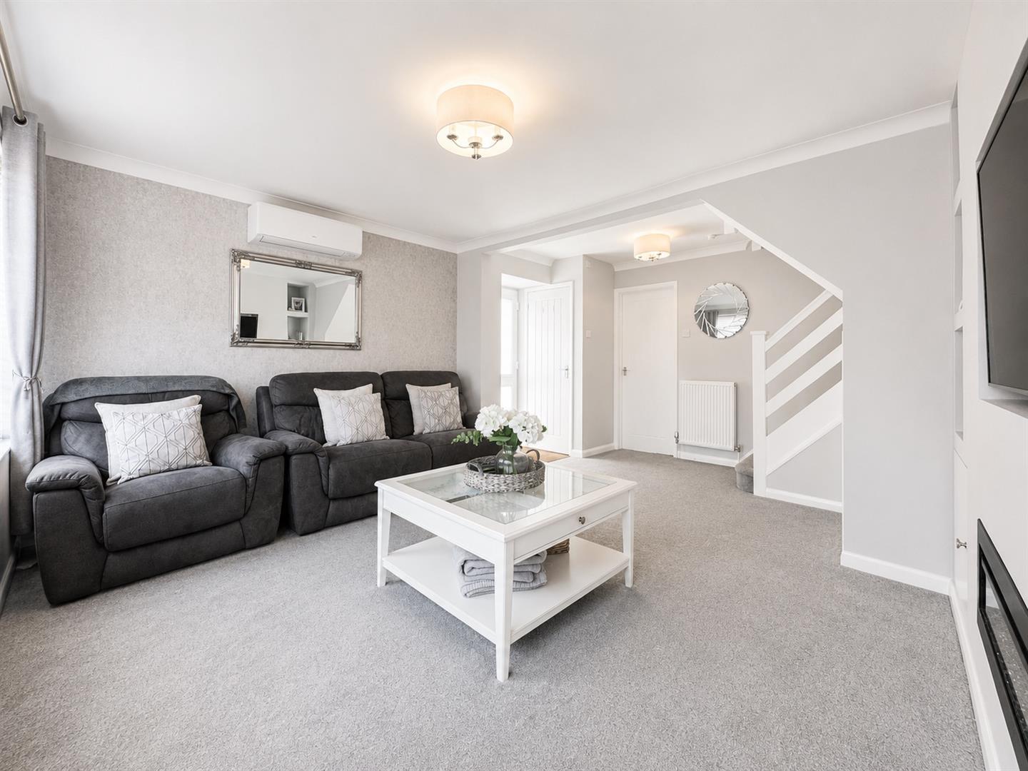 Property Image 27f0a3eb-5674-4b67-8cb8-783035ebcd9e