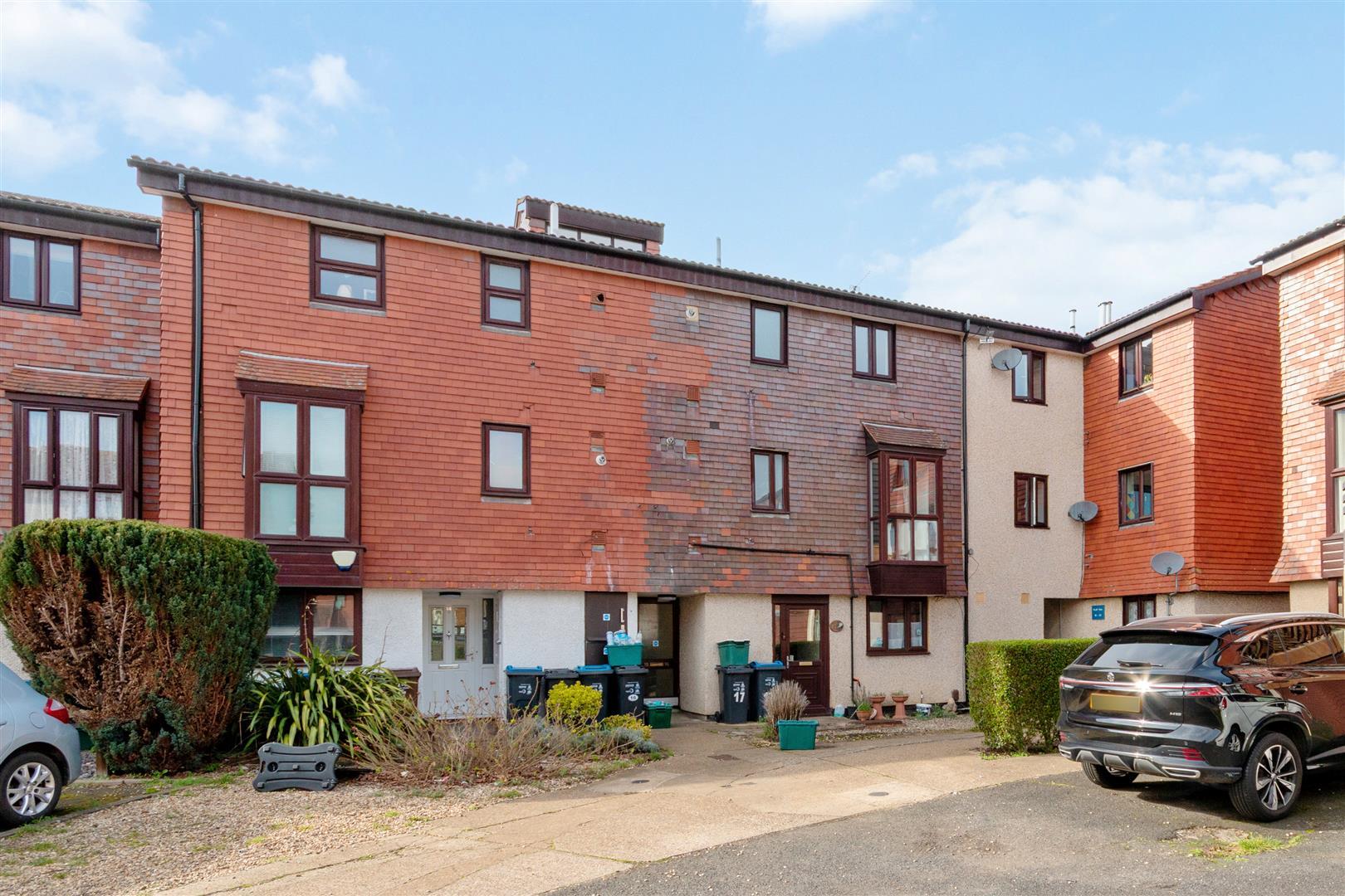 Property Image 27fe21d7-1dfe-4a8a-bdec-cc3e7b2c44de