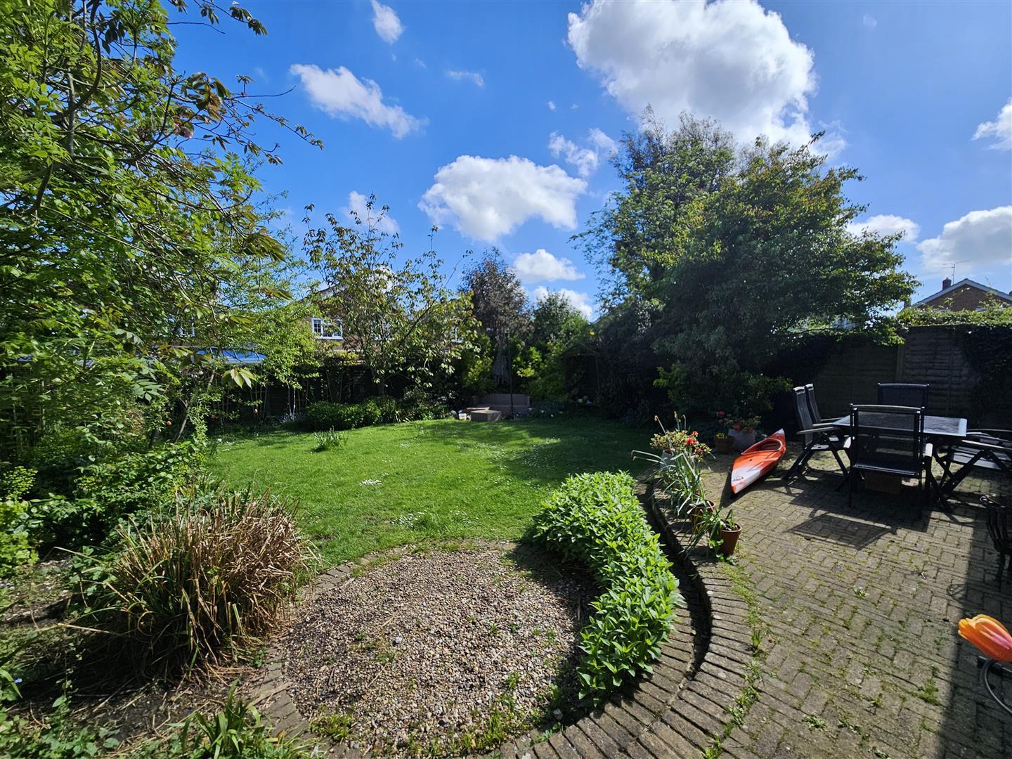 Property Image 280a378c-f45b-4a49-8d17-51c60e2f8de9
