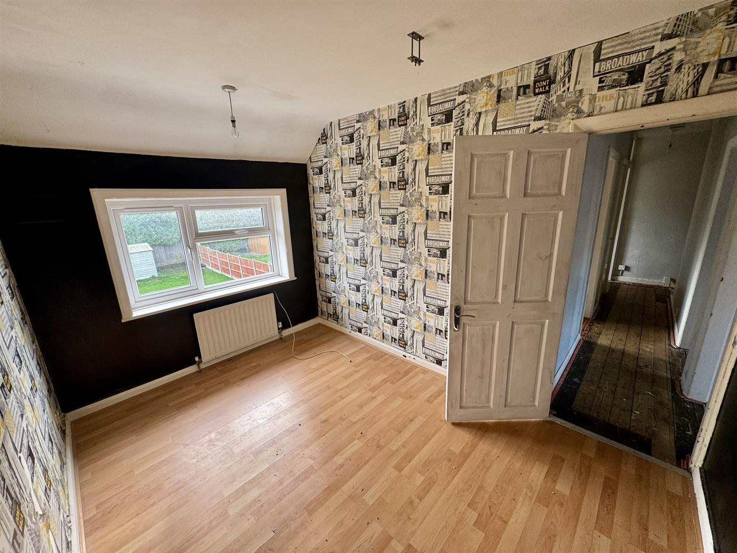 Property Image 2817458b-fe69-49a4-99c6-d95790552e09