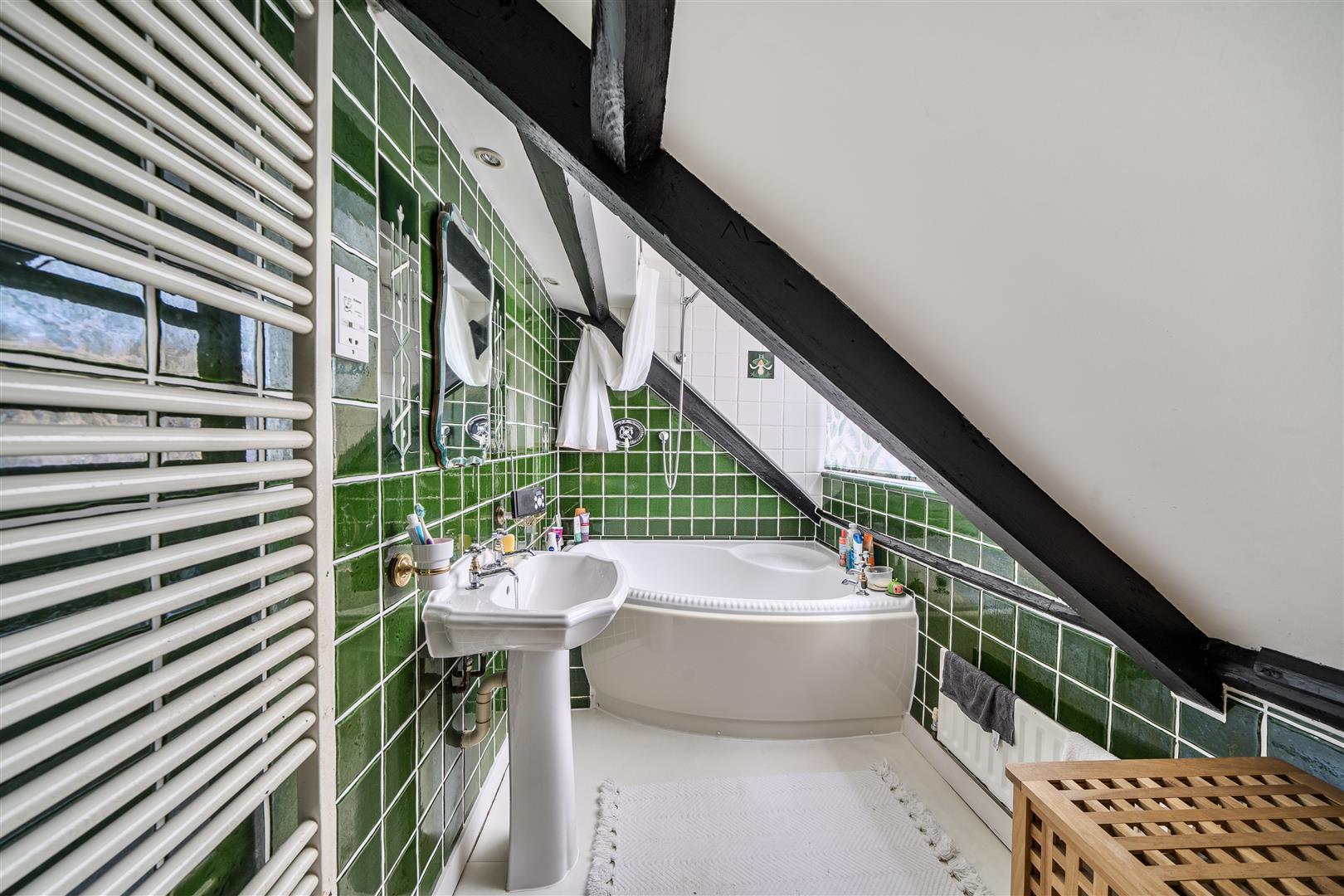 Property Image 281789ae-6575-4e15-8354-3e9f3d929ef9