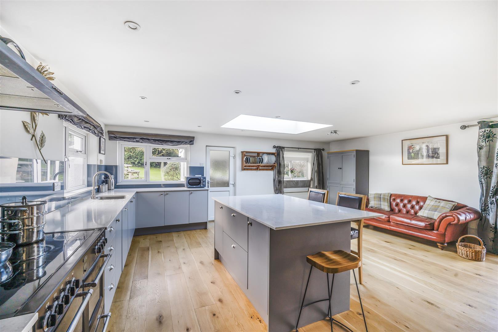 Property Image 283c634c-ad00-44ef-9dcc-e9987a359ce1